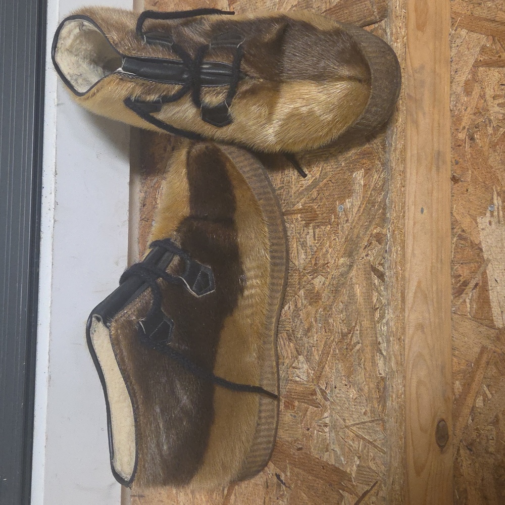 Vintage CAPITOL Made In Canada Fur Ankle Boots - Picture 2 of 5